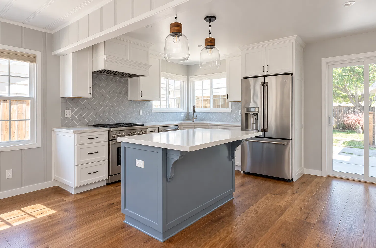 3 bed, 1228 sqft, $4,800 — Photo 3