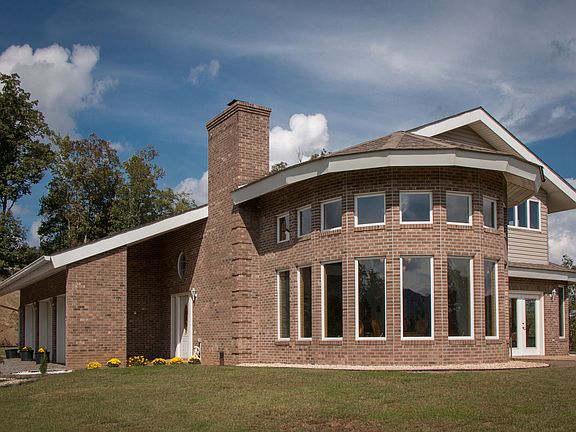 5th image of 375 McReynolds Ln