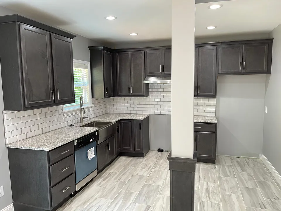 114 Woolper Ave
