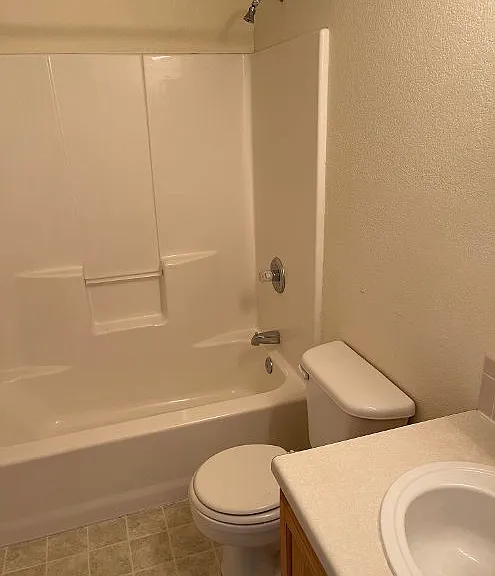 4400 Rawhide Rd #105 — Photo 5