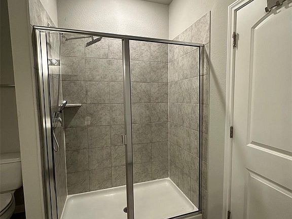 4th image of 13000 Titanium St