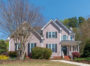 2400 Castleburg Dr, Apex, NC 27523