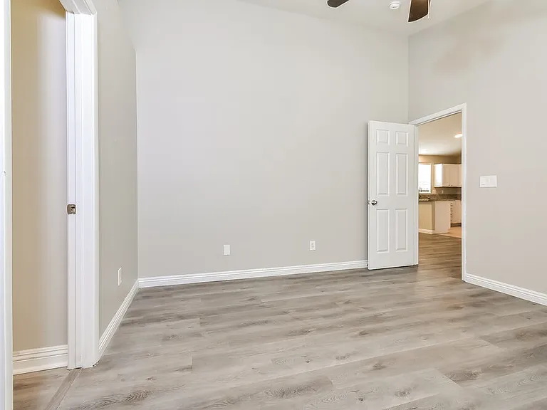 3921 Marble Mountain St — Photo 11