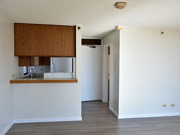 2nd image of 2100 Date St APT 1401