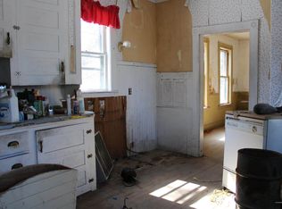 23 Wilder St, Washburn, ME 04786