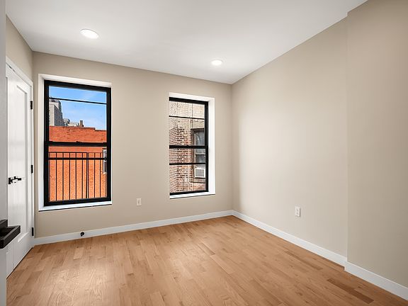 5th image of 1966 3rd Ave #201