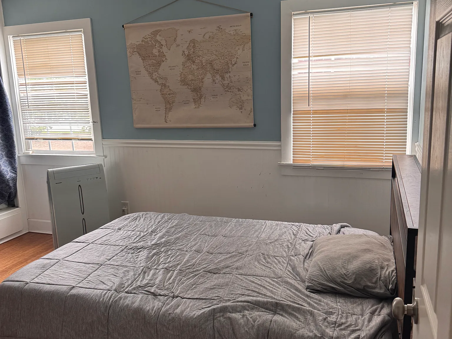 1 bed, 350 sqft, $1,000 — Photo 1