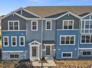 4715 Bottlebrush Ln, Excelsior, MN 55331
