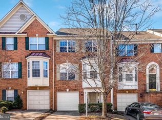 4058 Cornwall Ct, Fairfax, VA 22030