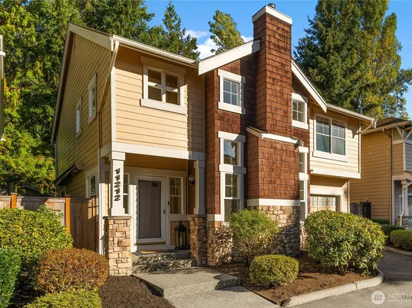 11212 122nd Lane NE #7, Kirkland, WA 98033