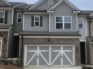 5643 Chickory Dr, Flowery Branch, GA 30542