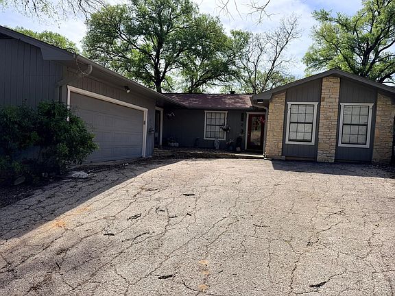 4th image of 2 Acacia Dr