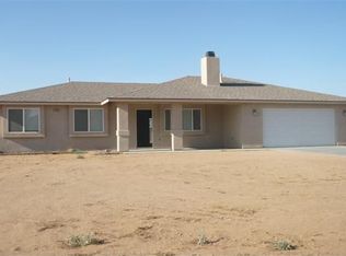 22356 Broken Lance Rd, Apple Valley, CA 92307