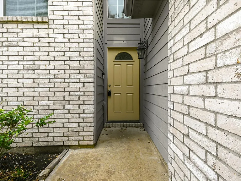 14511 Long Meadow Dr — Photo 4