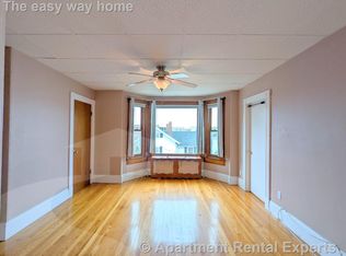 202 Washington St #3F, Somerville, MA 02143