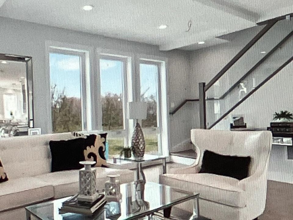 1st image of 3901 S Lake Park Ave #F