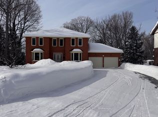 29 Robinhood Ct, North Bay, ON P1C1L3