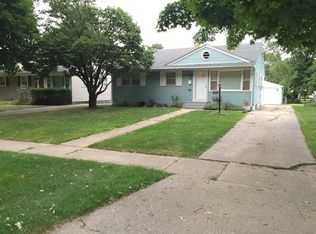 1511 Winthrop Ln, Rockford, IL 61107