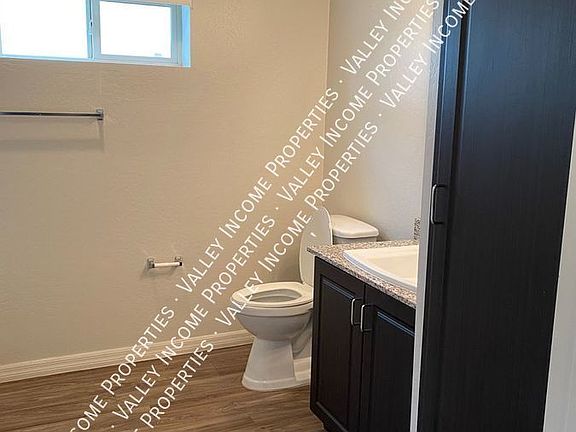 2nd image of 2016 W Orangewood Ave APT 111