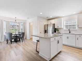 1008 Chapmans Crossing Dr, Spring Hill, TN 37174