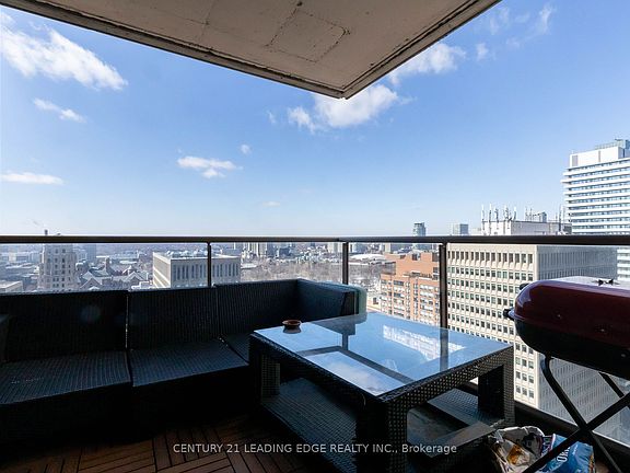 2nd image of 909 Bay St #2601
