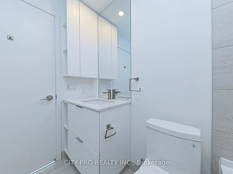 1 Fairview Rd E #3111 — Photo 18