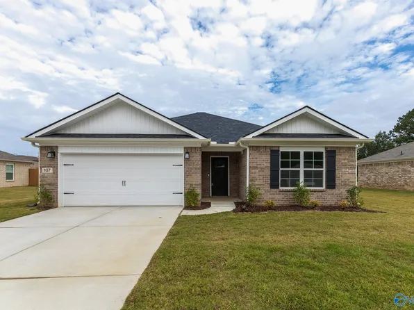 107 Gulf Hills Ave, Toney, AL 35773