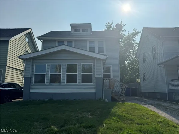 976 Rondel Rd, Cleveland, OH 44110