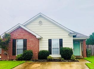 520 Moorfield Ln, Montgomery, AL 36117