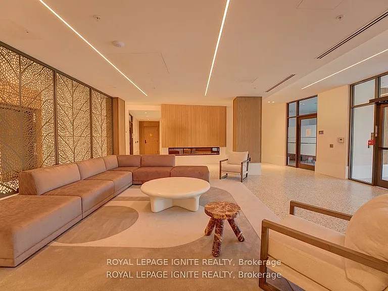 385 Arctic Red Dr #327 — Photo 6