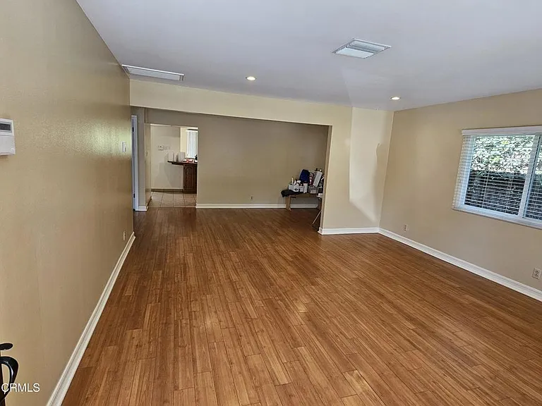 2960 Piedmont Ave — Photo 2