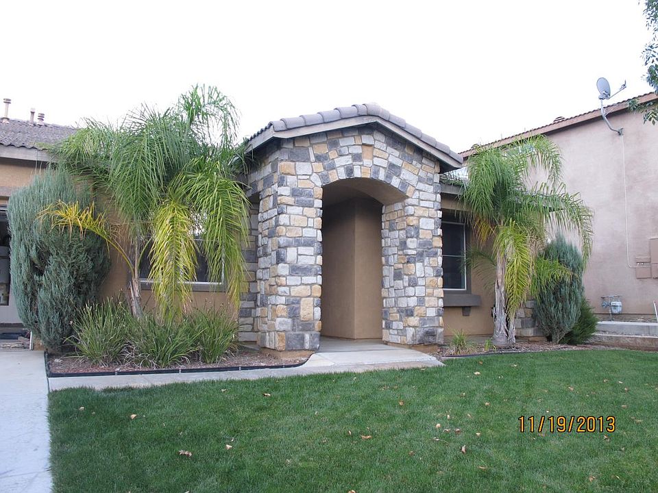 1st image of 29156 Bobcat Dr