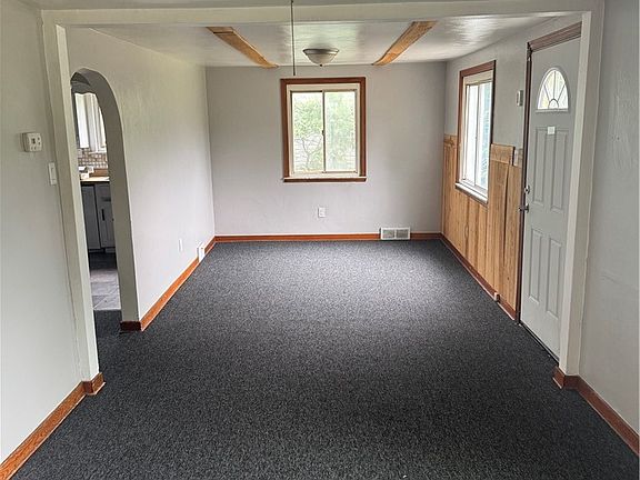 3rd image of 602 Boden St