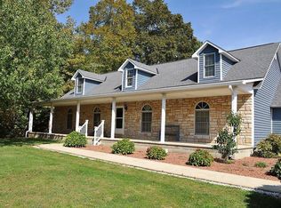 6940 Indian Run Rd NE, Pleasantville, OH 43148