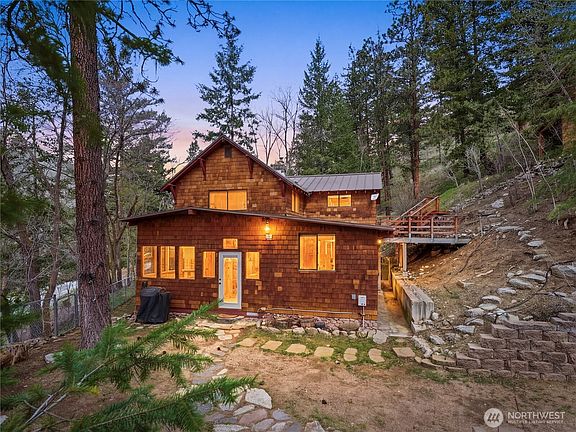 5th image of 9606 Entiat River Road