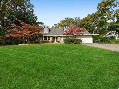8 Eden Dr, Smithtown, NY, 11787