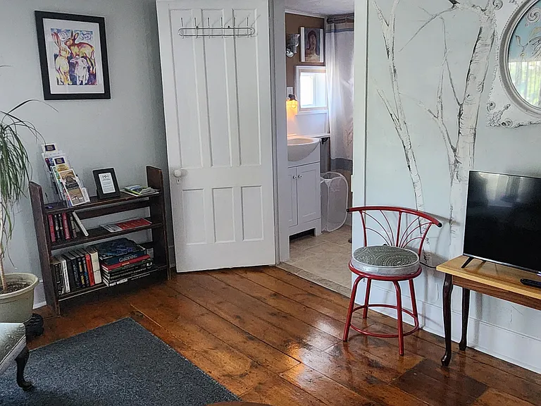 203 Church St #4 — Photo 33