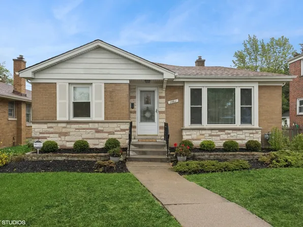 1441 Kemman Ave, La Grange Park, IL 60526