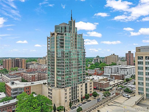 2nd image of 4909 Laclede Ave APT 1601