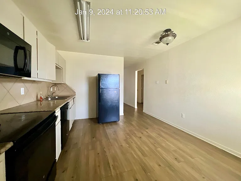 1008 Circle M Dr #D — Photo 7