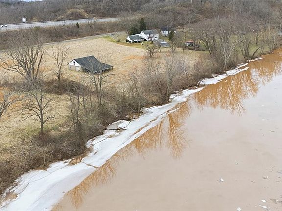 4th image of 609 Little Kanawha River Rd