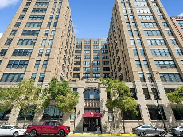 728 W Jackson Blvd APT 507, Chicago, IL 60661