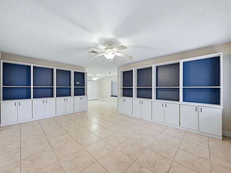 6283 Green View Cir #102 — Photo 6