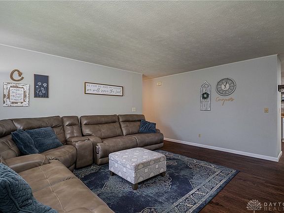 3rd image of 2200 Bellsburg Dr