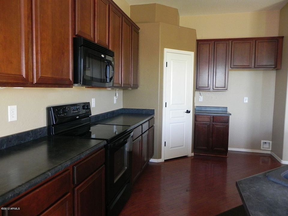 2nd image of 15913 N 175th Dr