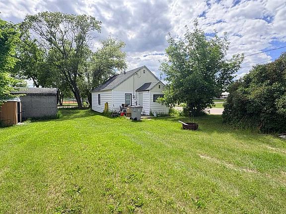 3rd image of 602 S 5th Ave