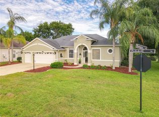 24037 Peekskill St, Leesburg, FL 34748