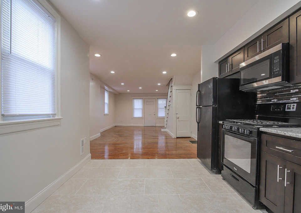1st image of 6850 N 7th St