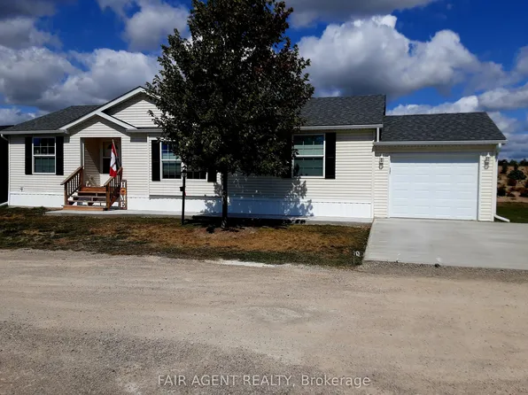 7 Forest Ln, Walpole, ON N0A 1L0