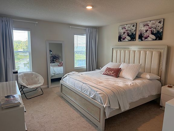 5th image of 986 Observatory Pkwy